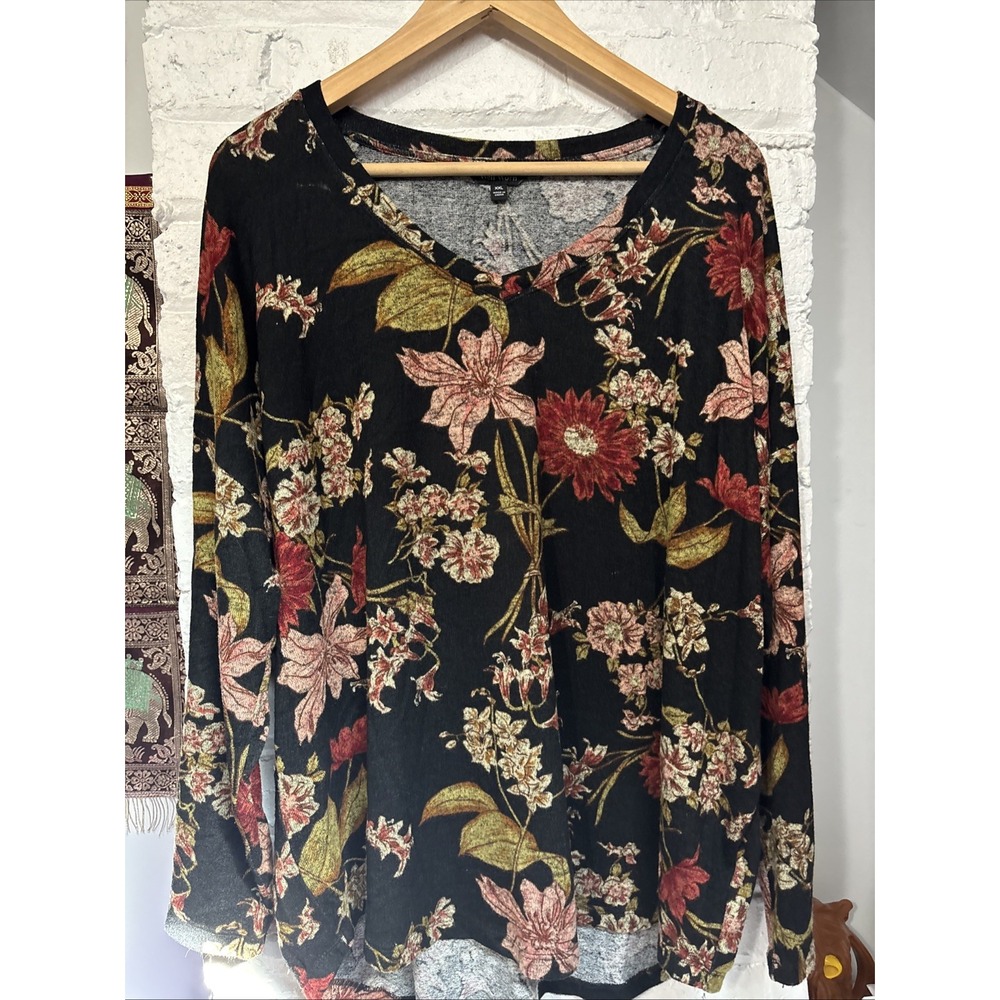 Wellworn Women's Floral Sweater Excellent Condition Size 2XL‎
